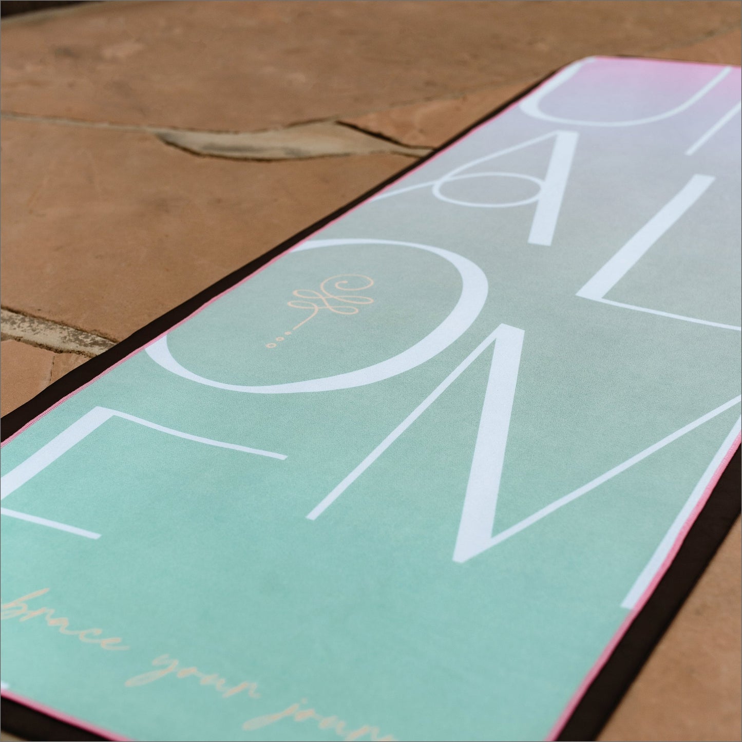 Śānti Yoga Towel