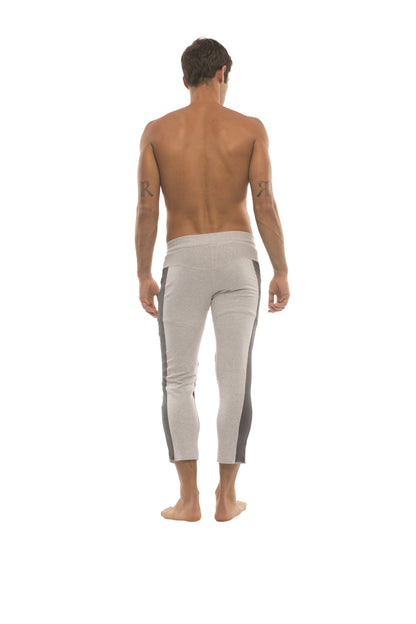 Mens 4/5 Zipper Pocket Capri Yoga Pants (GREY w/Charcoal & Black) by 4-rth
